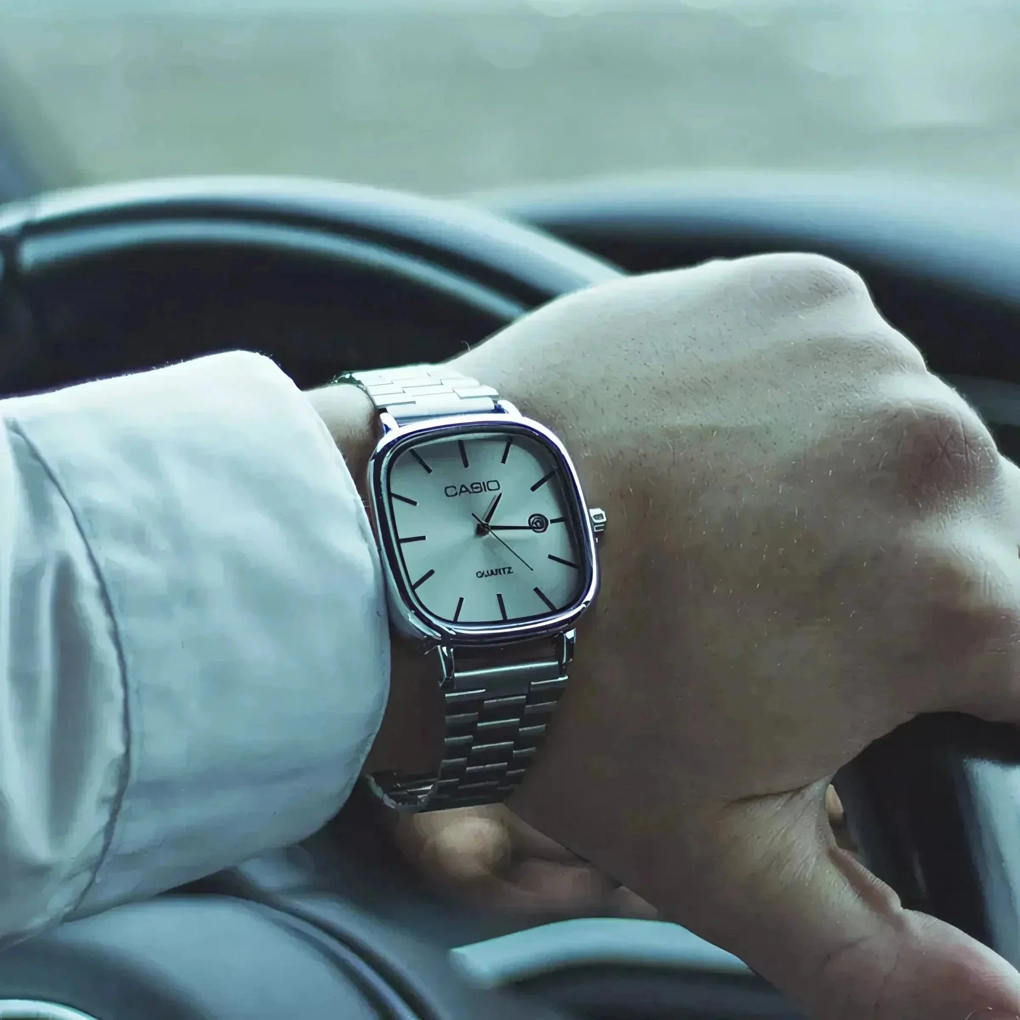 C A S I O Luxurious 36mm Watch - Water Resistant | Transferred steel Relógio CASIO Luxurious 36mm - Unissex Resistente à água | Aço Inoxidável Adelstein 