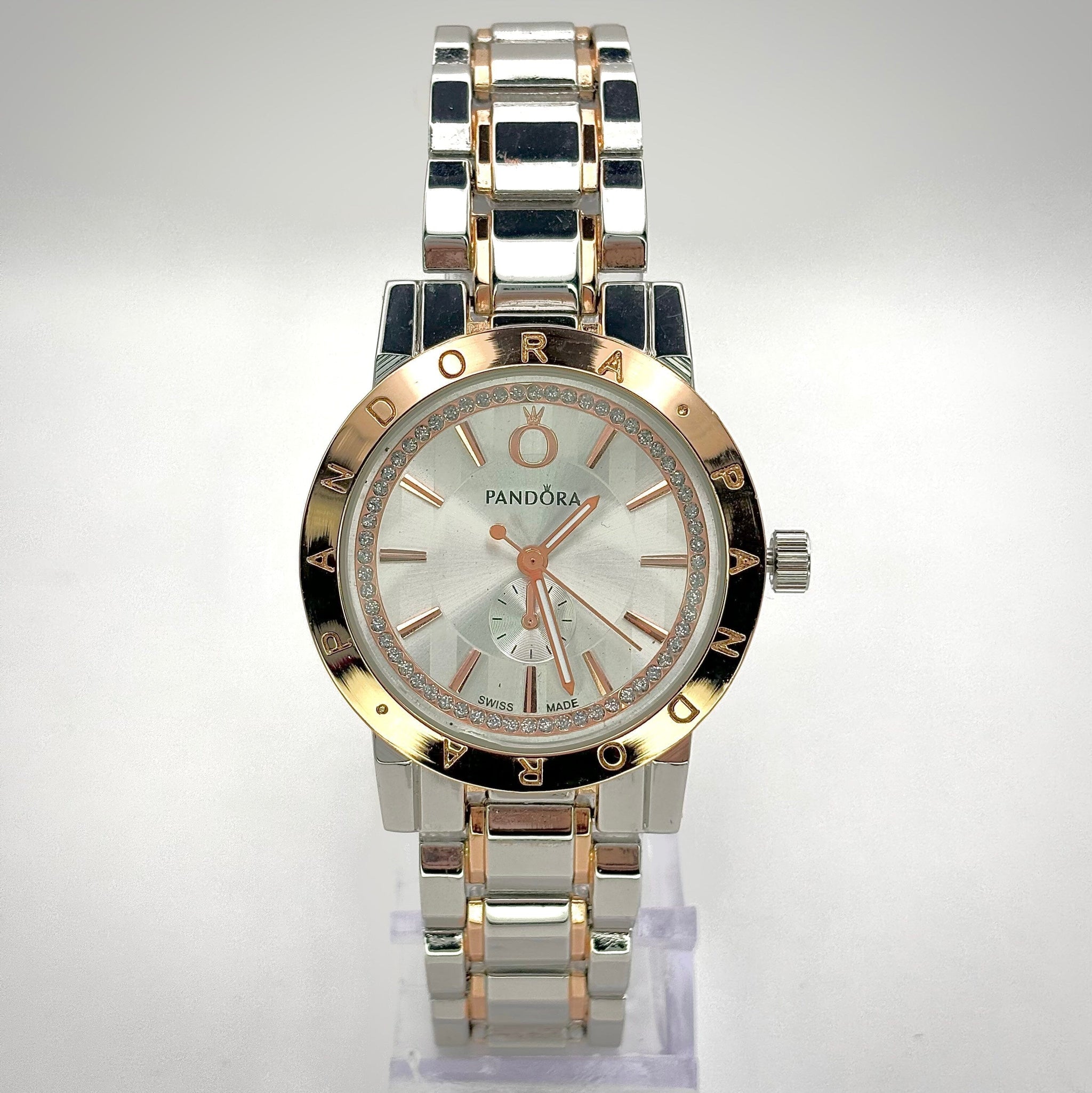 P A N D O R A Reflexions Pandora Adelstein 