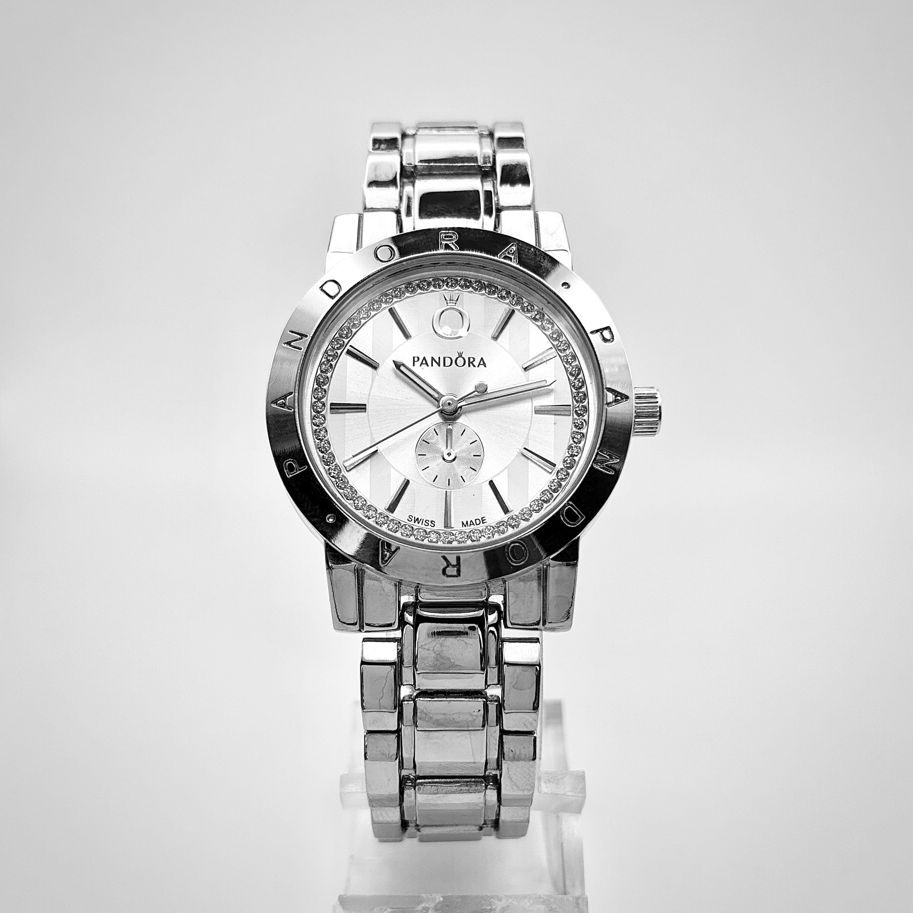 P A N D O R A Reflexions Pandora Adelstein 