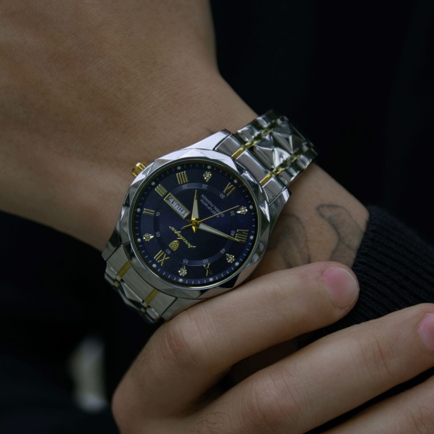 POEDAGAR Luminous Steel 40mm Watch - Water Resistant | Transferred steel Poedagar Adelstein 